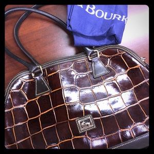 Dooney & Bourke